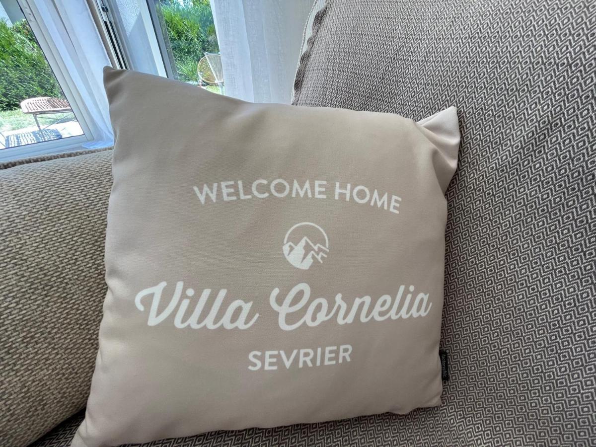 Villa Cornelia Севріє Екстер'єр фото